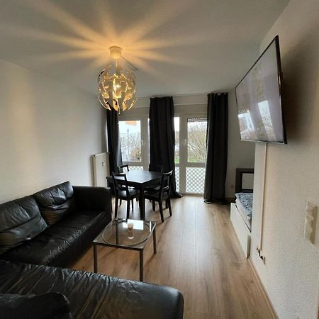 Ferienwohnung Mit 2 Zimmer, Kueche, Bad, In ซาร์บรึคเคน ภายนอก รูปภาพ