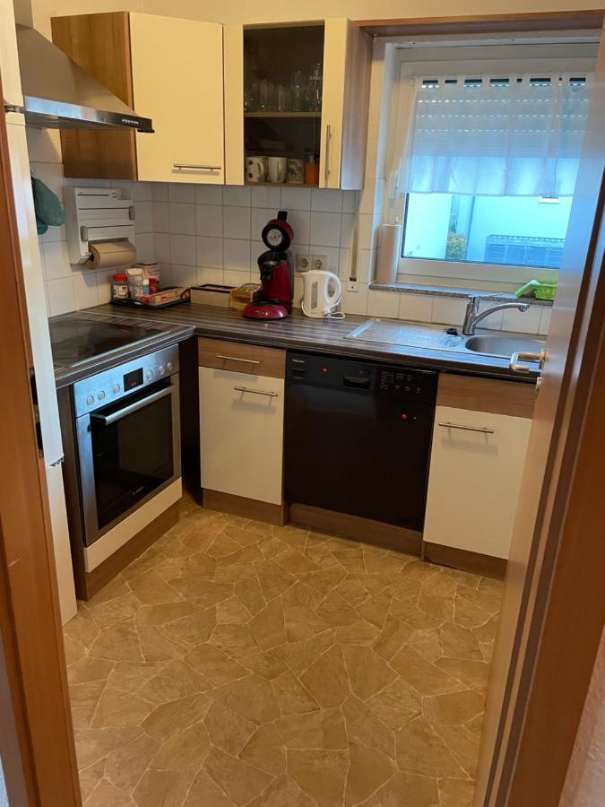 Ferienwohnung Mit 2 Zimmer, Kueche, Bad, In ซาร์บรึคเคน ภายนอก รูปภาพ